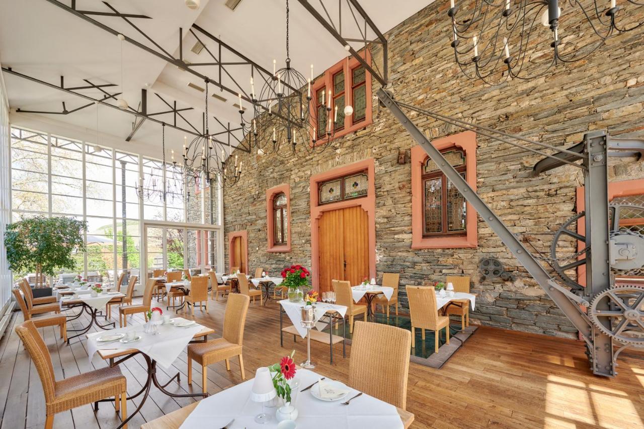 Weinromantikhotel Richtershof Mulheim an der Mosel Exterior photo